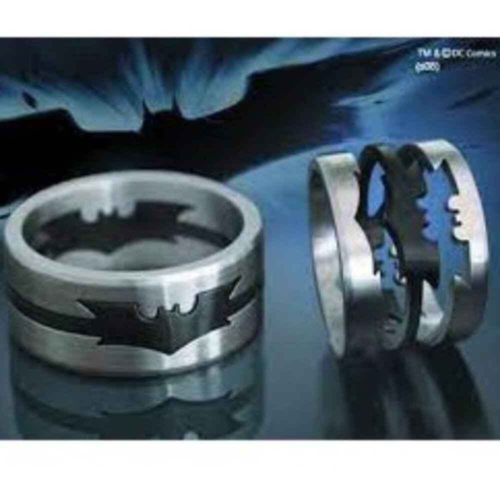 BATMAN Dark Knight Stainless Steel Puzzle Ring Size 8